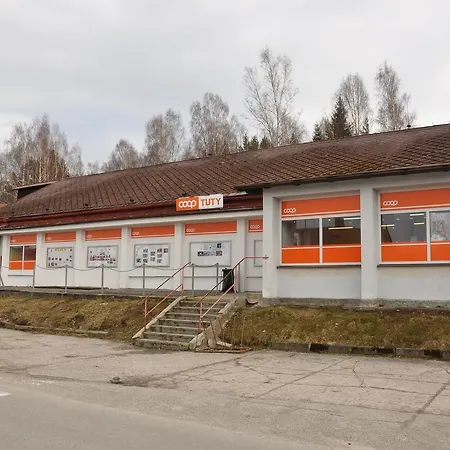 شقة Sestka *